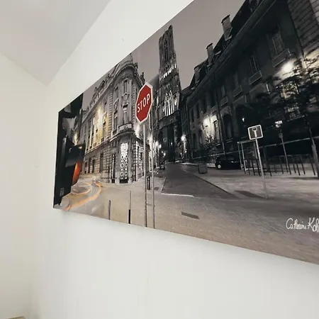 F2 Face Au Jardin Des Prebendes De Tours Apartment Exterior photo