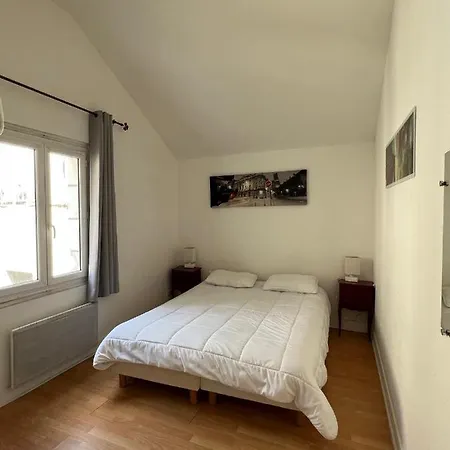 F2 Face Au Jardin Des Prebendes De Tours Apartment Exterior photo