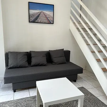F2 Face Au Jardin Des Prebendes De Tours Apartment Exterior photo